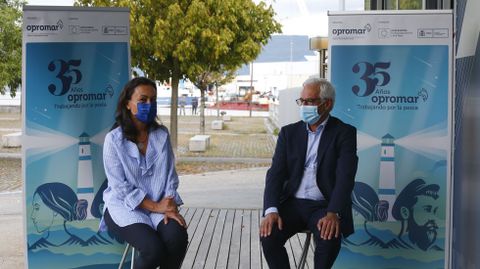 La alcaldesa María Ramallo y el director gerente de Opromar, Juan Carlos Martín