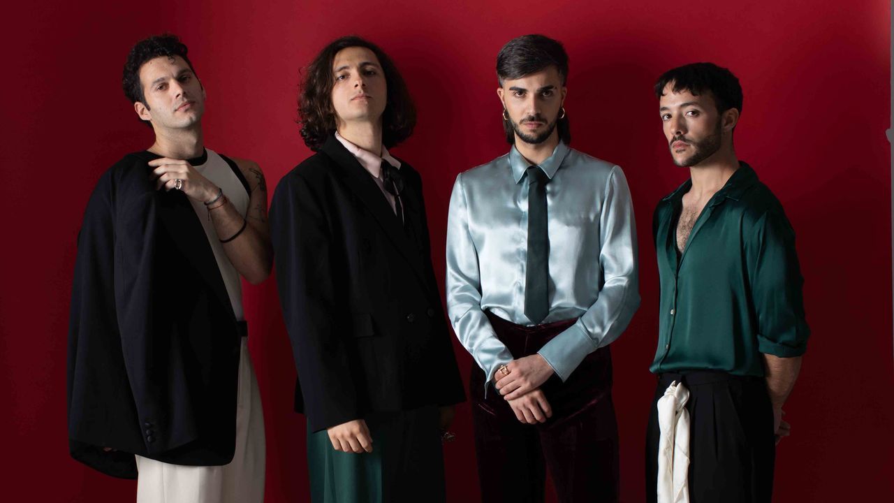 José Ángel Mercader, batería de Arde Bogota: «Si Arde Bogotá hiciera una canción del verano sería una mezcla de cumbia y rock»