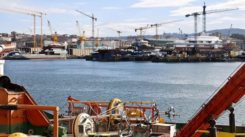 Barcos en construcci&oacute;n en los astilleros de Arm&oacute;n y Freire.