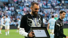 Borja Iglesias, en el homenaje del Celta en Bala�dos tras proclamarse campe�n del mundo.