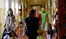 La cifra de padres que escogen Religi�n para sus hijos peque�os desciende cada curso.