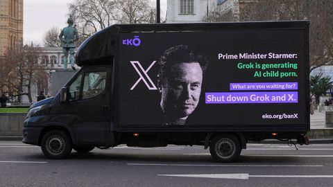 Campa�a en Londres para pedir que cierren X tras el esc�ndalo de las im�genes sexualizadas