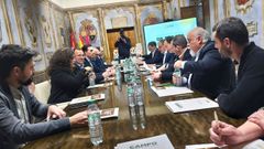 Asamblea de la asociaci�n de pueblos productores de patata.