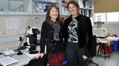 Las investigadoras Maria J. Iglesias Briones y Julia K�ninger promueven un estudio publicado en 'Nature' que confirma que el 70% de los suelos europeos est�n contaminados con pesticidas.