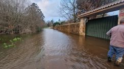 La aldea de San Domingo, en Teo, vuelve a anegarse