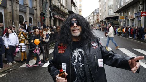 Os disfraces tomaron Ver�n