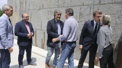 Rueda, Tellado, Puy y Feijoo saludan a familiares del expresidente en el tanatorio