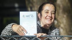 Mar�a Isabel Cagiao presenta Gomets en la biblioteca municipal de Nar�n.