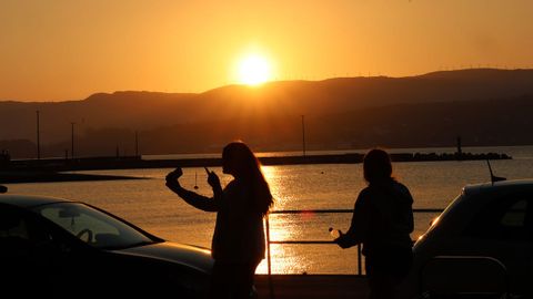 Momento da tardi�a, no que comeza a p�rse o sol en Ribeira