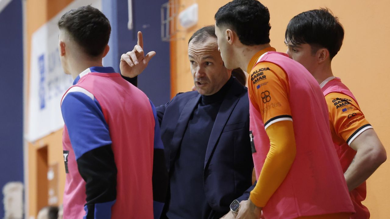 El Reyco Burela FS volverá al trabajo el lunes 10 con los juveniles Xosé, Walter y Felipe