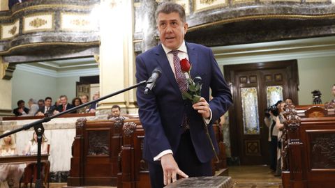 Juan Ignacio Borrego, concejal de Educaci�n, durante su toma de posesi�n como edil en la corporaci�n local coru�esa