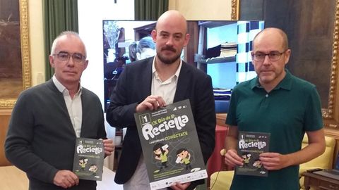 El director de la Fundaci�n Municipal de Cultura, Miguel Barrero (en el centro), el director general de Pol�tica Lling��stica del Principado, Ant�n Garc�a (izda), y David Guardado, durante la presentaci�n del D�a de la Reciella