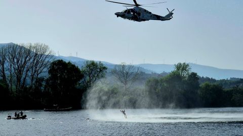 Simulacro organizado en el r&iacute;o Mi&ntilde;o por Espa&ntilde;a y Portugal 