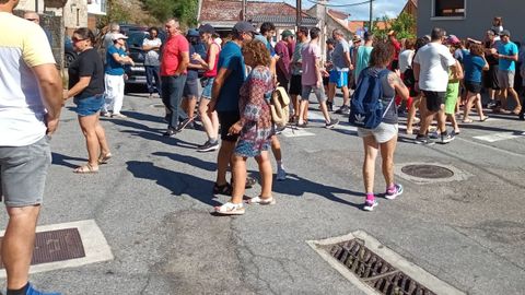 Imagen de archivo de una manifestación vecinal contra la masificación turística en Hío