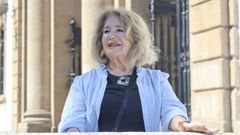La historiadora Margarita S�nchez, fotografiada ayer ante la concatedral de San Juli�n de Ferrol, el templo que sustituy�, en el siglo XVIII, a la primitiva iglesia medieval.