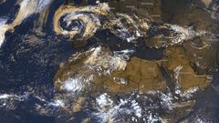 La imagen del satlite muestra una onda tropical ayer sobre Mauritania