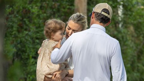 Marta Ortega con su hija Matilda y su exmarido, Sergio �lvarez Moya, en el Longines Global Champions de Madrid