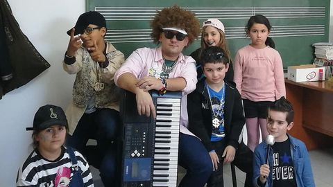 En la ESMU de Cambados la tem�tica como no, es la m�sica