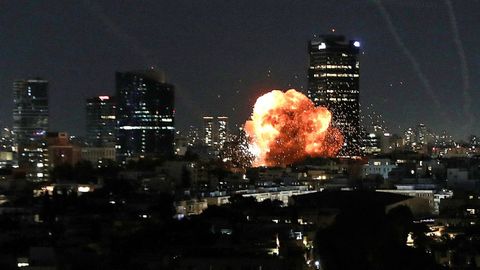 Tel Aviv sufre el bombardeo iran�