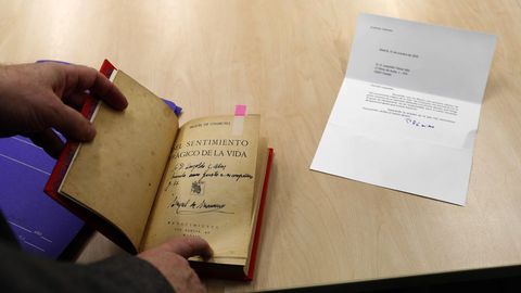 Una primera edici�n de la obra �Del sentimiento tr�gico de la vida�, de Miguel de Unamuno, se ha reincorporado al �legado Clar�n�, en Oviedo