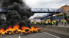 La pancarta hab�a sido colocada en el puente que aparece en la imagen