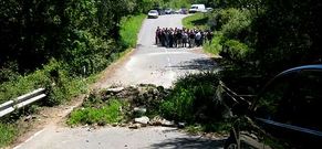 La conocida como Ponte da Regada est� cerrada al tr�fico rodado desde hace cuatro meses.