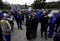 Los trabajadores encerrados participaron en la concentraci�n de apoyo.