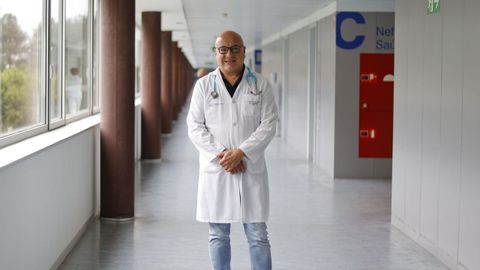El doctor Sergio V�zquez, jefe del Servicio de Oncolog�a M�dica del HULA y vicepresidente del Grupo Espa�ol de Oncolog�a Genitourinaria.