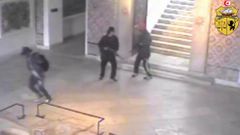 T�nez publica las im�genes de los terroristas en el Museo Bardo