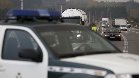 Cortada la N-120 en Bascs, Monforte