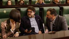 Gregorio Ag�s, en el centro de la imagen, en uno de los plenos de la Diputaci�n de Pontevedra