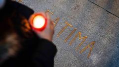 Rosario de las antorchas en la novena de F�tima