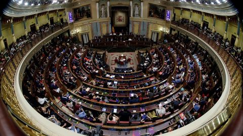 Se vive en el hemiclcio la primera jornada de investidura.