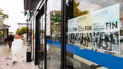 Carteles de la campa&ntilde;a para salvar el cine en el Centro Comercial FinisTerrae