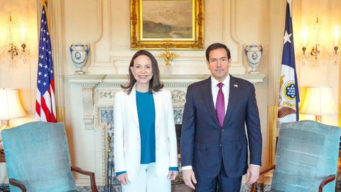La l�der venezolana Mar�a Corina Machado y el secretario de Estado de EE.UU., Marco Rubio, en una foto publicada por la opositora en sus redes sociales
