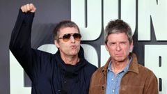 Noel y Liam Gallagher en el estreno de  Oasis: Don't Look Back in Anger  en Londres