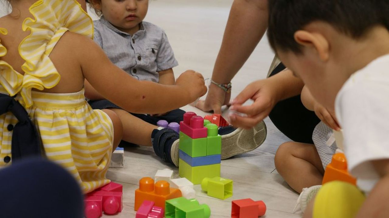 Hotusa mantiene en Chantada la única escuela infantil corporativa de la zona