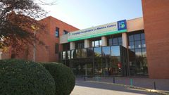 Hospital Mancha Centro en Ciudad Real, donde permanec�a ingresada la m�dico de familia de 28 a�os que ha fallecido por coronavirus y que ten�a su consulta en el centro de salud de la localidad conquense de Mota del Cuervo