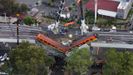 El accidente se produjo al desplomarse una viga que sosten�a un puente de la l�nea 12 del metro de M�xico.