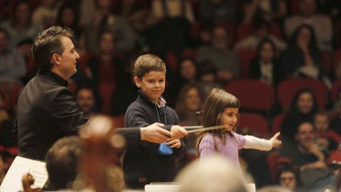 A creatividade musical ten unha compo�ente xen�tica, pero outra estimulada