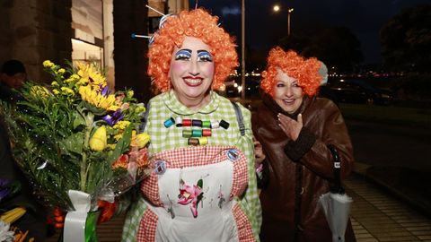 En la Casa do Sol se celebr� el emotivo homenaje y la ofrenda floral a Nito y Ant�n de Santiago
