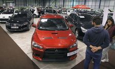El primer y el �ltimo coche vendidos en la feria pertenec�an a empresas de Vilagarc�a. 