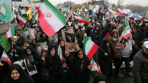 Miles de personas participaron en una manifestaci�n en Teher�n para celebrar el D�a Internacional de Al-Quds, un evento anual que expresa apoyo a los palestinos y condena las acciones israel�es