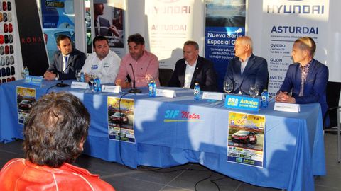 Presentación del cartel de la Subida al Fito
