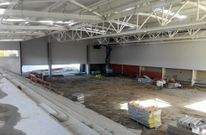 Las obras del pabell�n avanzan ahora a buen ritmo y, cuando acaben, se construir� el gimnasio. 