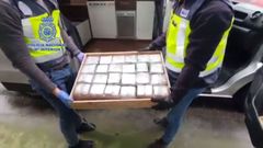 Imagen de los alijos incautados por la Polic�a a los dos jubilados