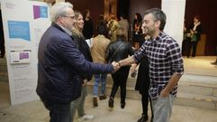 El edil popular Roberto Coira y el alcalde Xulio en la presentaci�n de Porta Aberta 