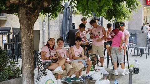 Festa das Camisetas en O Carballi�o.