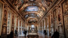 Foto de archivo de la galería Apolo en el museo del Louvre, donde se produjo el robo