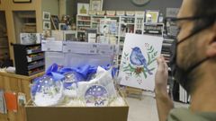 Bolas y tarjetas navide�as de Asotrame